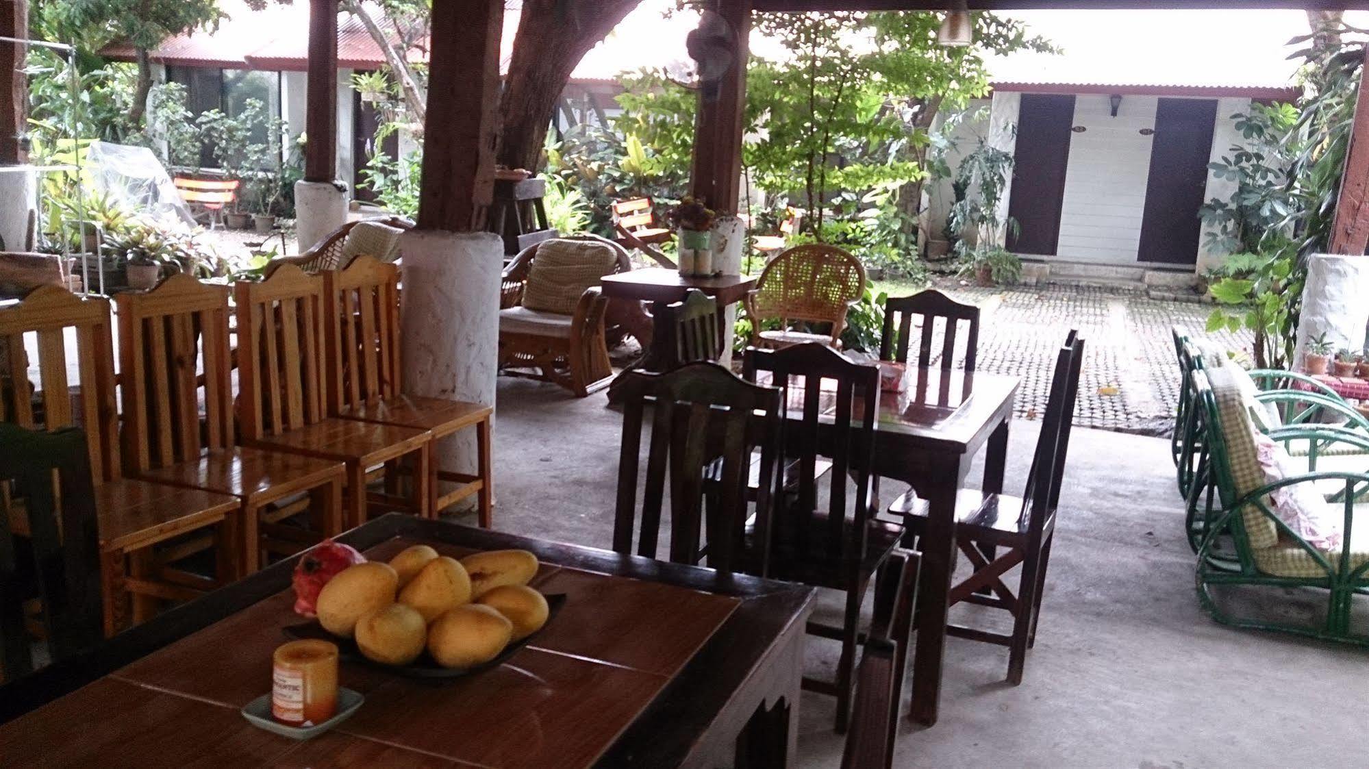 Baan Songjum Hotel Chiang Mai Exterior foto